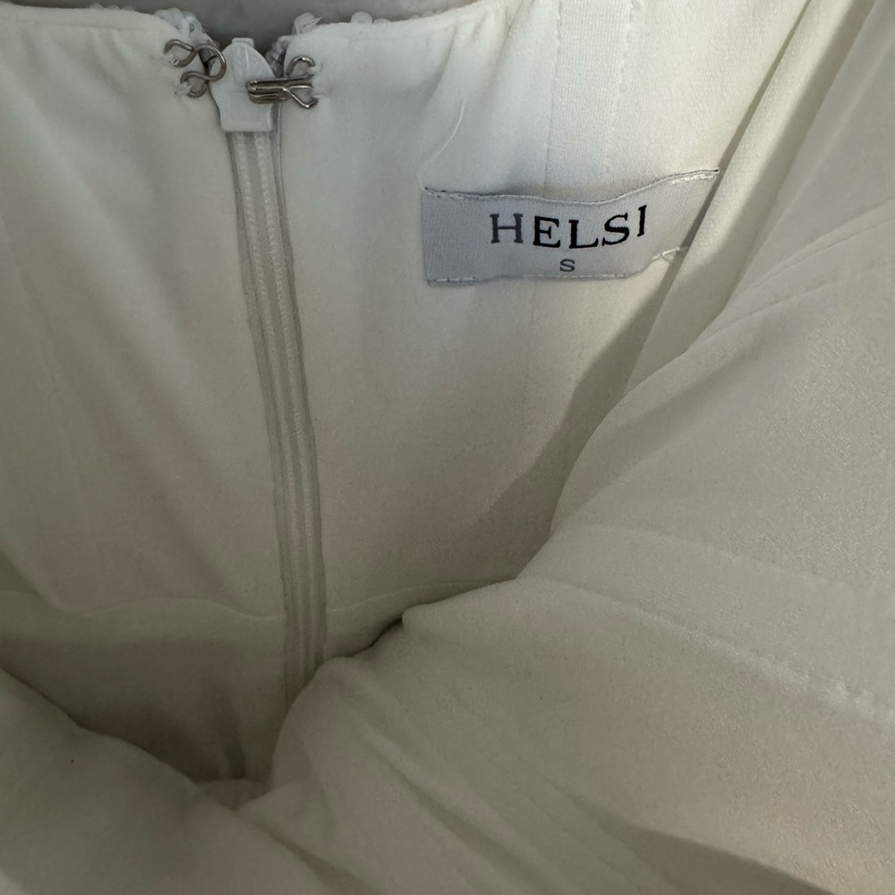 Helsi Leslie White Gown - Picture 3 of 7